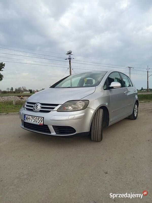 Używany 2005 VW Golf Plus Cross Minivan | 10 900 zł (Uczciwa cena) - Obraz 1/4