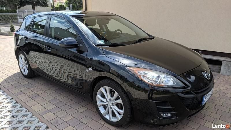 Używany Mazda 3 2010 Czarny Hatchback
