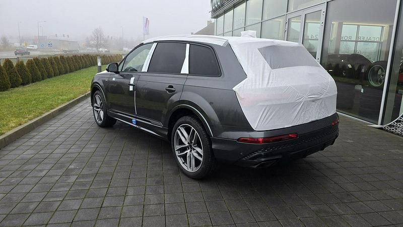 Nowe Audi Q7 286 KM (210 kW) 2025 Szary (metalik) SUV