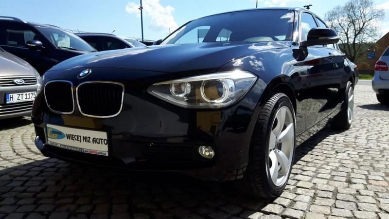 Używany BMW 118 Sport Line 143 KM (105 kW) 2012 Czarny metalik Hatchback