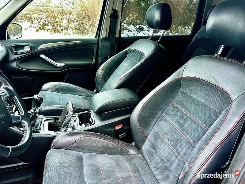 Używany Ford S-MAX S 2011 Minivan