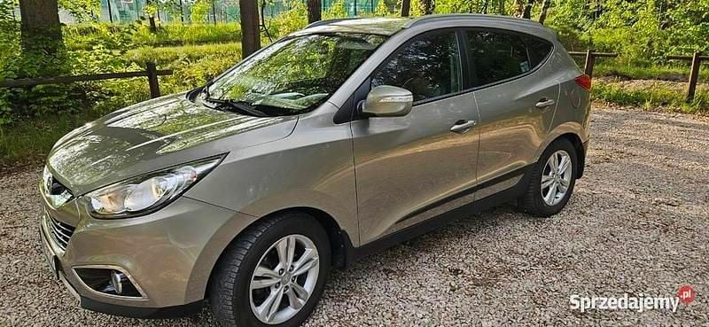 Używany 2010 Hyundai ix35 SUV | 32 800 zł (Uczciwa cena) - Obraz 1/4