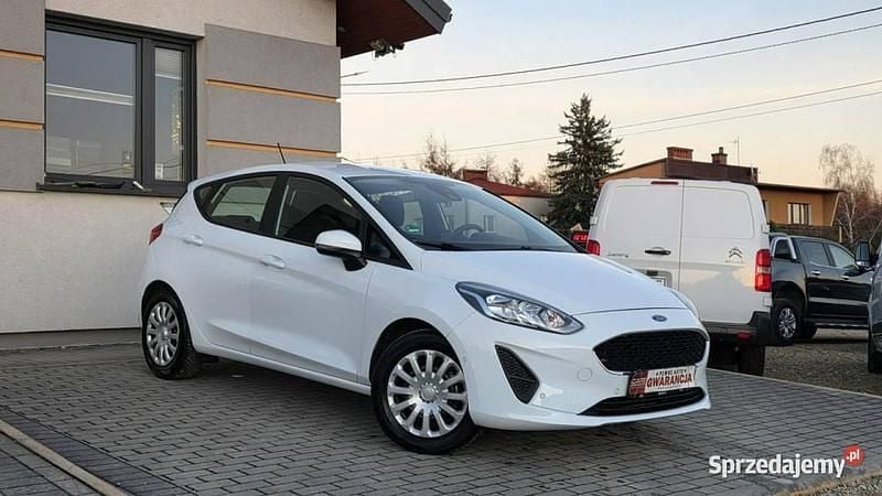Biały Używany 2018 Ford Fiesta Hatchback | 33 700 zł (Dobra cena) - Obraz 1/4