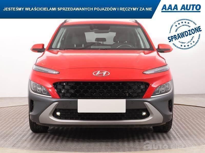 Używany Hyundai Kona 120 KM (88 kW) 2020 Czerwony SUV