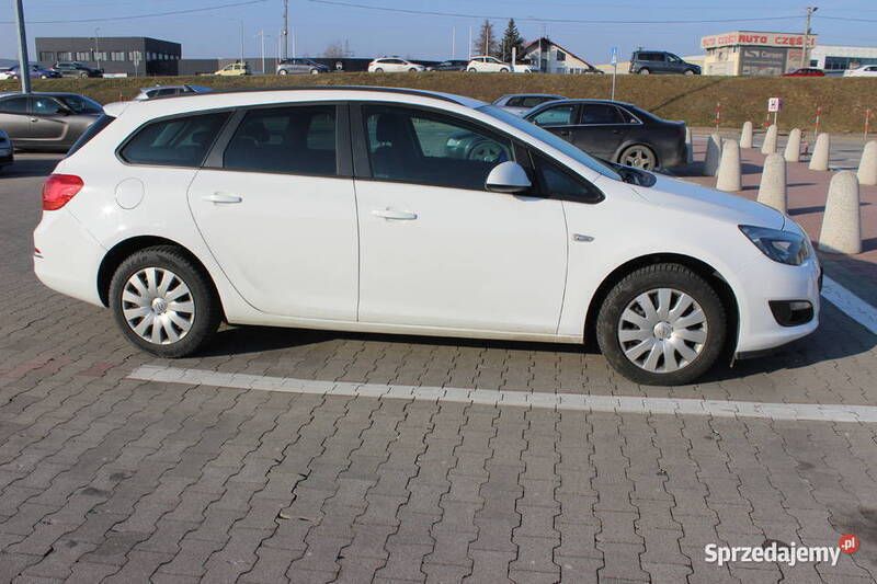 Używany 2014 Opel Astra Kombi | 21 900 zł (Uczciwa cena) - Obraz 1/4