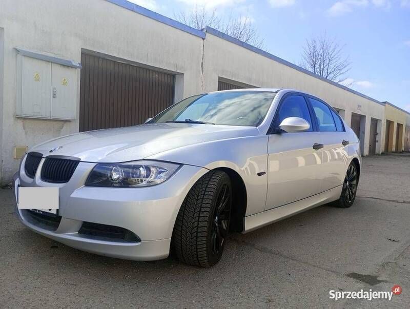 Szary Używany 2006 BMW 318 Sedan/Limuzyna | 16 500 zł (Uczciwa cena) - Obraz 1/4