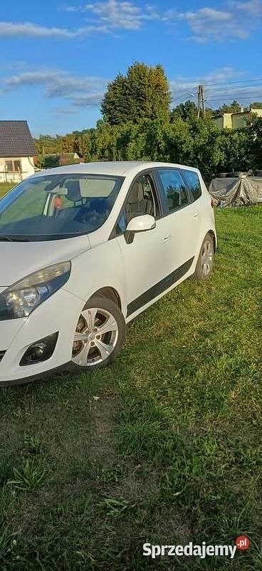 Biały Używany 2010 Renault Grand Scénic III Minivan | 12 500 zł (Dobra cena) - Obraz 1/4