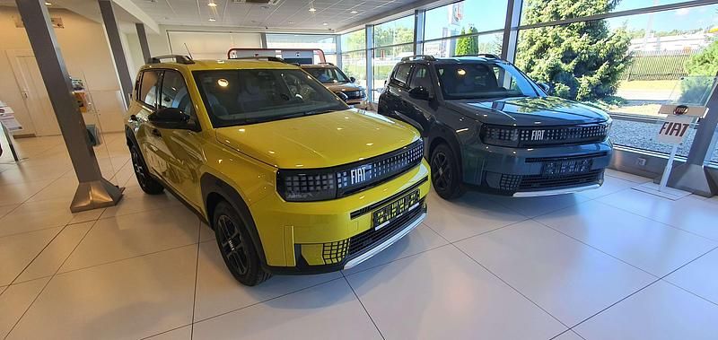 Lakier metalizowany żółty limone Nowe 2025 Fiat Panda Icon Hatchback | 88 000 zł (Uczciwa cena) - Obraz 1/4