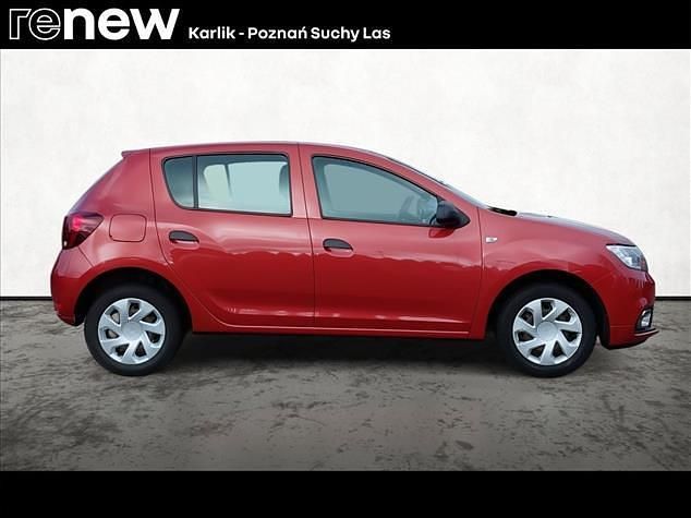 Używany Dacia Sandero 2017 Bordowy Hatchback