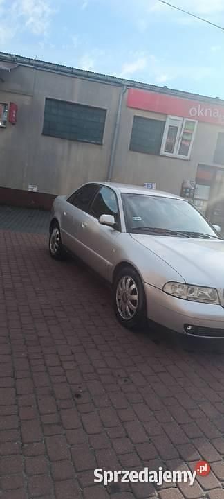 Używany 1999 Audi A4 | 4500 zł (Dość drogi) - Obraz 1/4