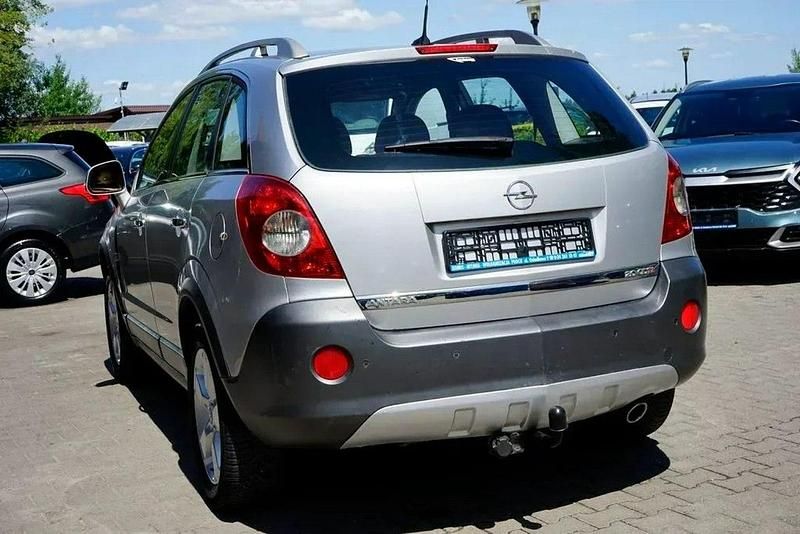 Używany Opel Antara 150 KM (110 kW) 2007 Srebrny (metalik) SUV