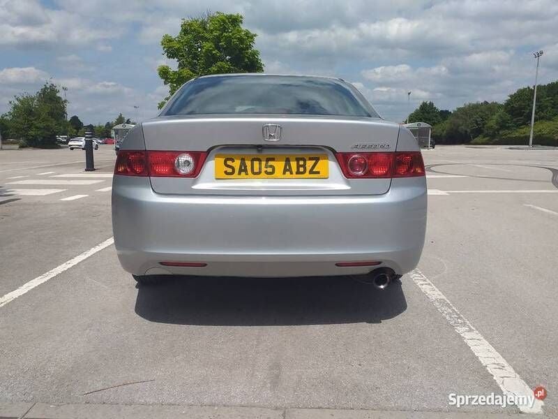 Używany Honda Accord 155 KM (114 kW) 2005 Sedan/Limuzyna