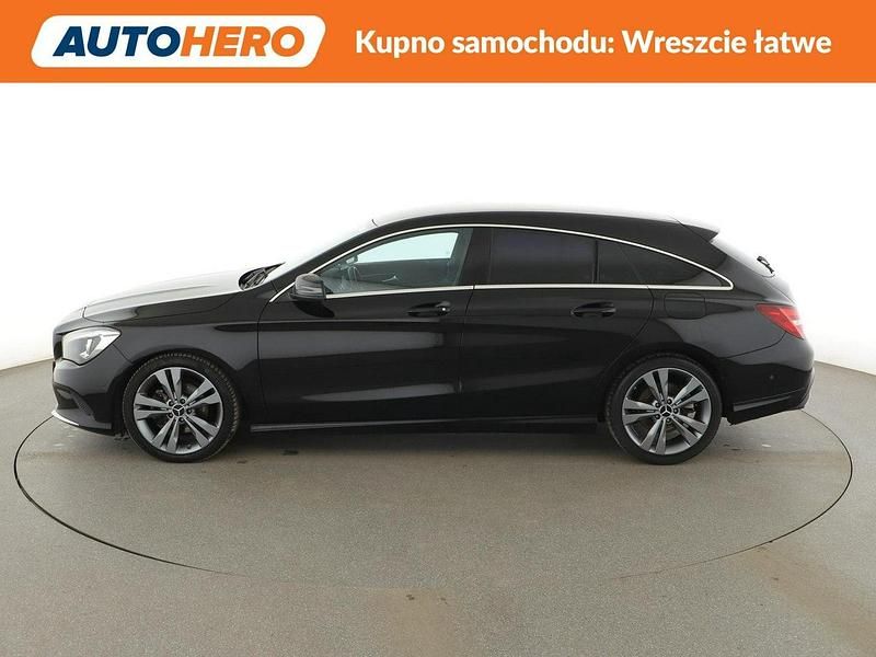 Używany Mercedes CLA180 122 KM (89 kW) 2016 Czarny Sedan/Limuzyna