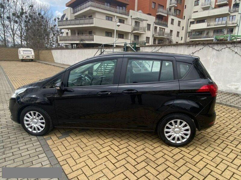 Używany Ford B-MAX 95 KM (69 kW) 2012 Czarny Minivan
