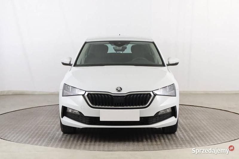 Używany Skoda Scala 2023 Biały Hatchback