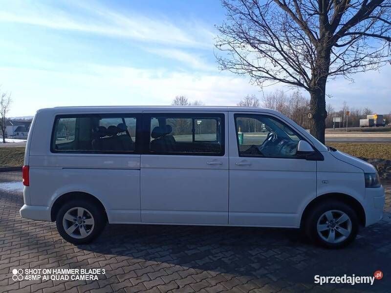 Używany VW Caravelle 2011 Minivan
