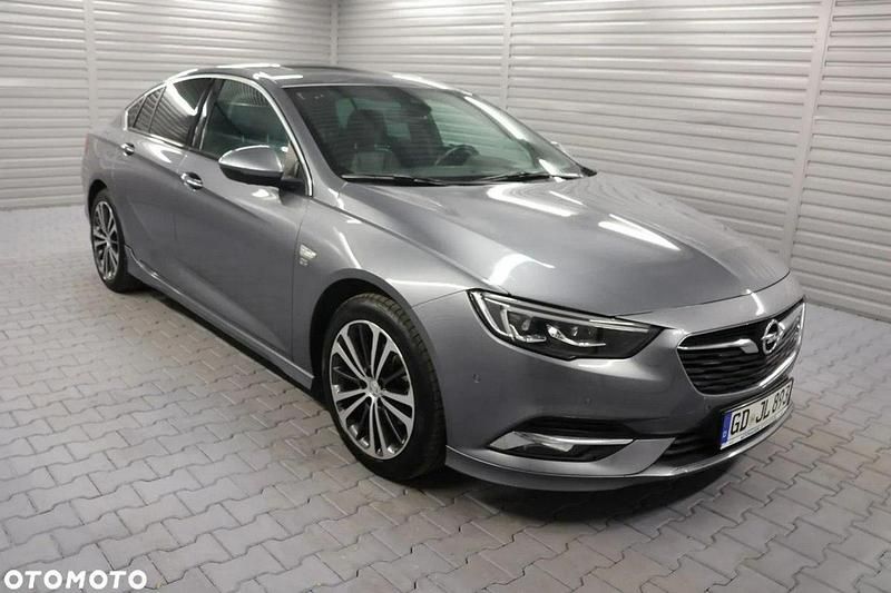 Używany Opel Insignia 165 KM (121 kW) 2018 Szary (metalik) Sedan/Limuzyna