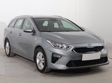 Szary Używany 2021 Kia Ceed 2 Kombi | 49 499 zł (Uczciwa cena) - Obraz 1/2