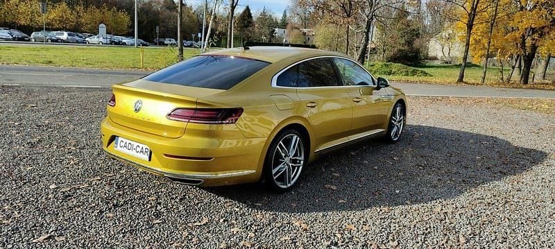 Używany VW Arteon 190 KM (139 kW) 2019 Żółtozłoty Hatchback