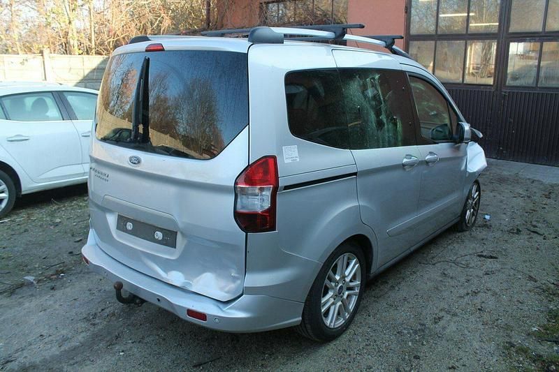 Srebrny Używany 2019 Ford Tourneo Courier Minivan | 21 900 zł - Obraz 1/4