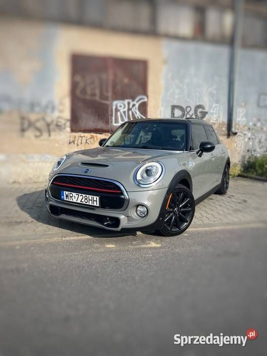 Szary Używany 2018 Mini Cooper S Hatchback | 72 900 zł (Uczciwa cena) - Obraz 1/4