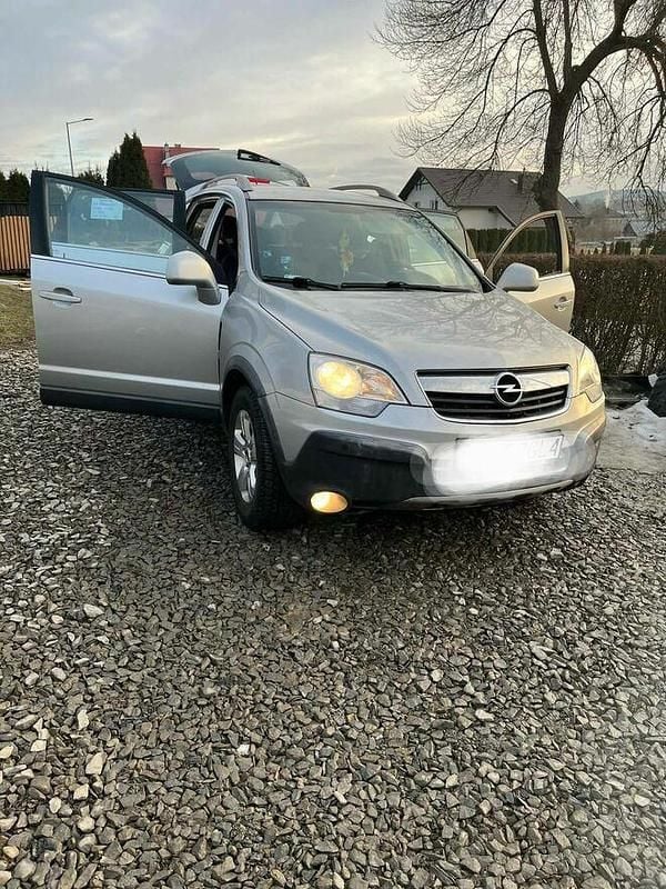 Używany Opel Antara 2007 Srebrny SUV