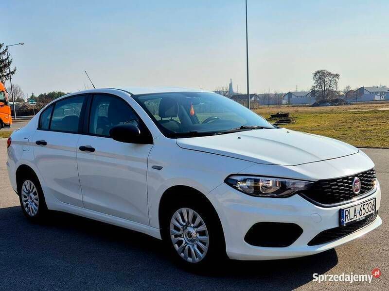 Biały Używany 2019 Fiat Tipo Sedan/Limuzyna | 39 900 zł (Uczciwa cena) - Obraz 1/4