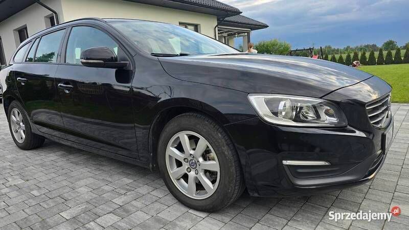 Używany 2013 Volvo V60 Kombi | 32 500 zł (Uczciwa cena) - Obraz 1/4