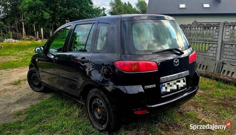 Czarny Używany 2005 Mazda 2 Hatchback | 6900 zł - Obraz 1/4