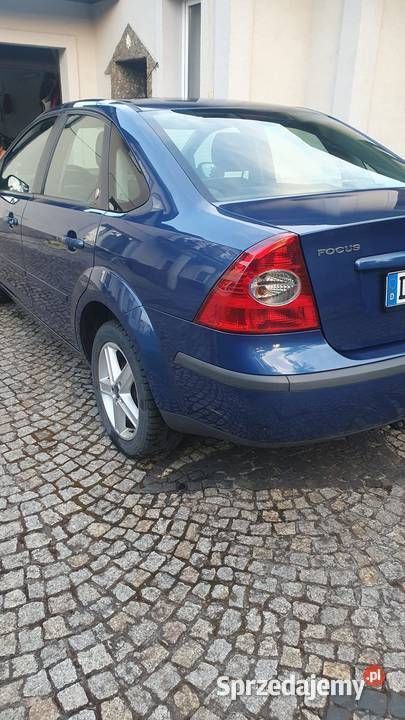 Używany 2007 Ford Focus Ghia | 9900 zł (Uczciwa cena) - Obraz 1/4