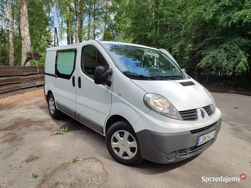 Biały Używany 2012 Renault Trafic Van | 32 500 zł (Super Cena) - Obraz 1/4
