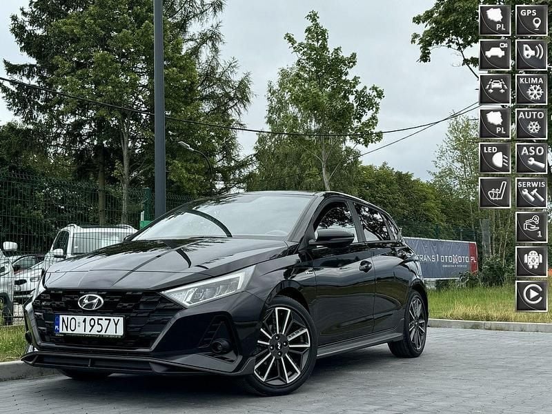 Czarny (metalik) Używany 2021 Hyundai i20 Hatchback | 47 073 zł (Dobra cena) - Obraz 1/4