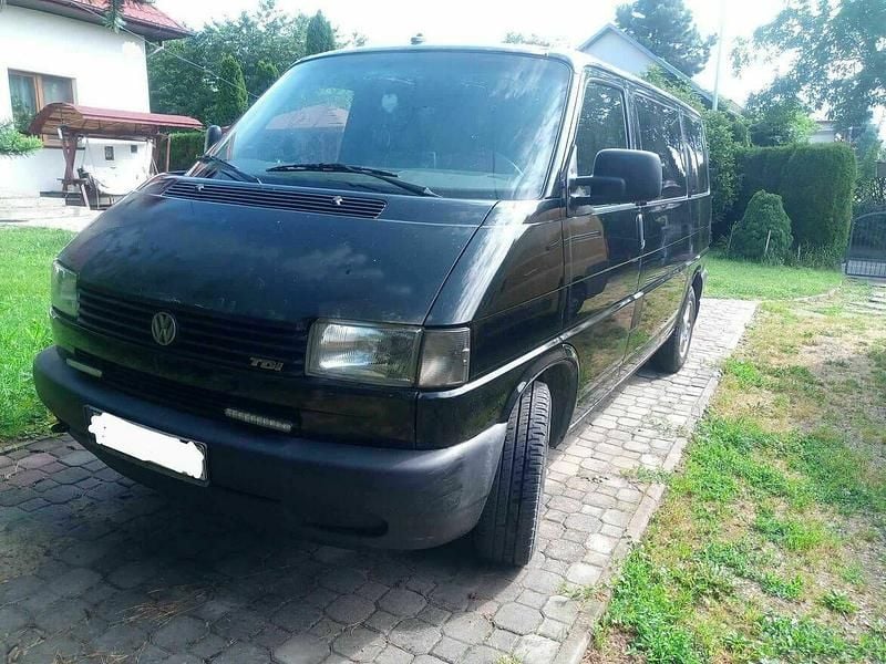Używany VW T4 2002 Czarny Van