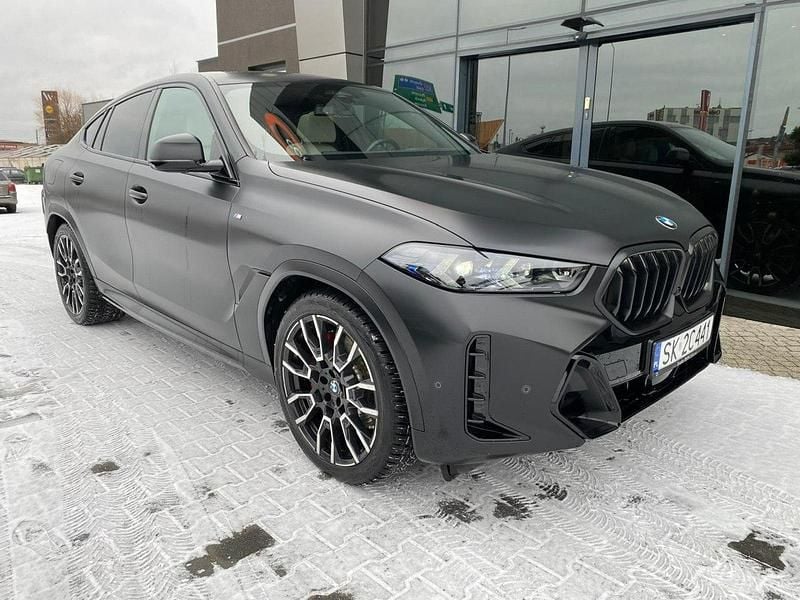 Używany BMW X6 286 KM (210 kW) 2024 Czarny SUV