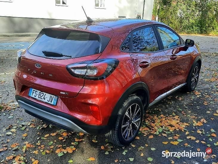 Używany Ford Puma Titanium 2020 Bordowy Hatchback
