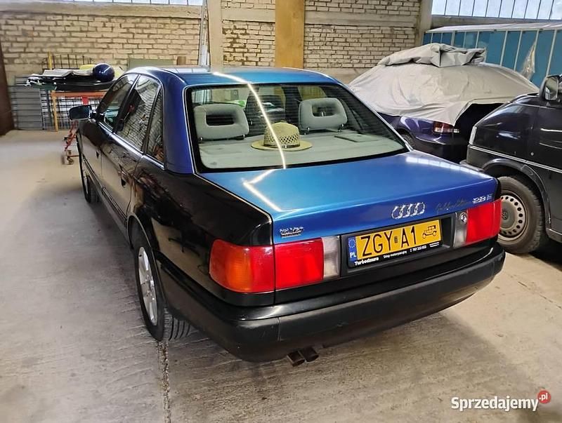 Granatowy Używany 1993 Audi 100 Sedan/Limuzyna | 25 000 zł - Obraz 1/4