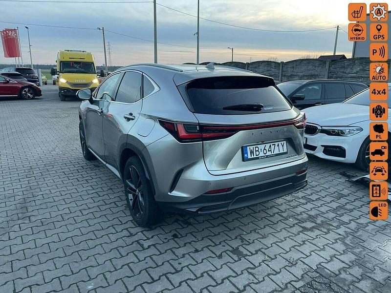 Czarny Używany 2023 Lexus NX350h SUV | 79 900 zł - Obraz 1/4