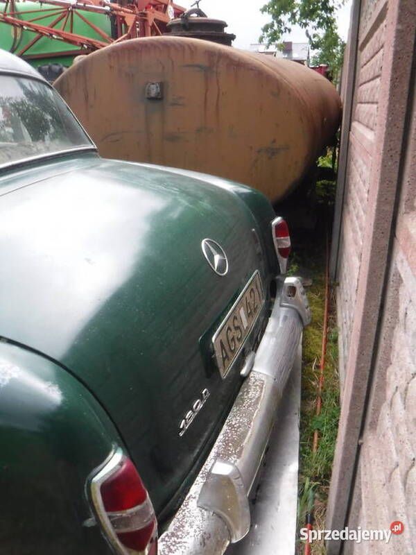 Używany Mercedes 180 1962 Sedan/Limuzyna