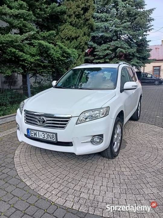Używany 2011 Toyota RAV4 SUV | 30 000 zł (Uczciwa cena) - Obraz 1/4