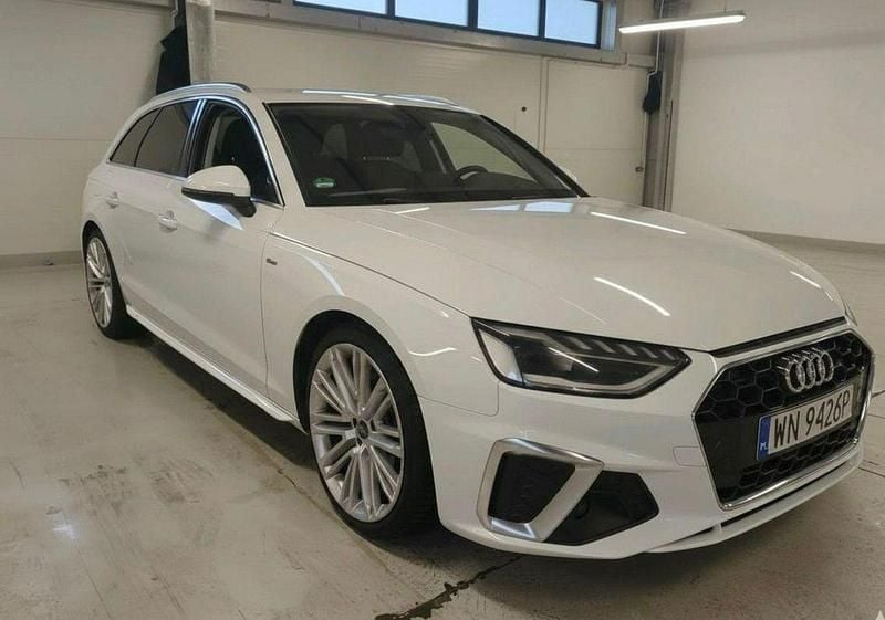 Używany Audi A4 S-Line 150 KM (110 kW) 2021 Biały Kombi