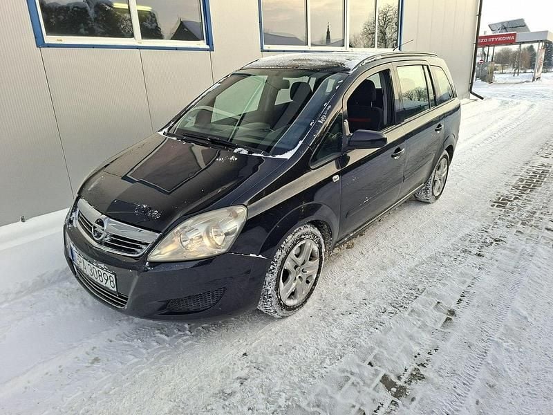 Używany Opel Zafira 120 KM (88 kW) 2009 Czarny Minivan