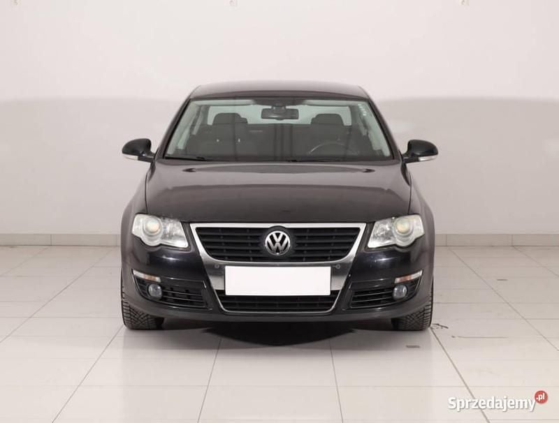 Czarny Używany 2008 VW Passat Sedan/Limuzyna | 6499 zł (Super Cena) - Obraz 1/4
