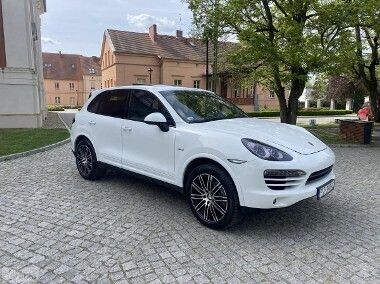 Biały Używany 2012 Porsche Cayenne SUV | 115 000 zł - Obraz 1/4