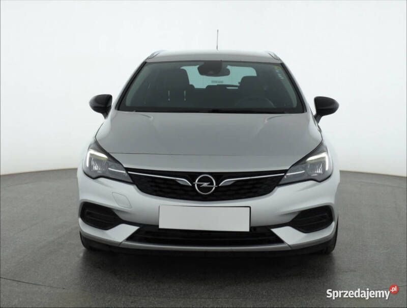 Srebrny Używany 2021 Opel Astra Kombi | 42 999 zł (Uczciwa cena) - Obraz 1/4