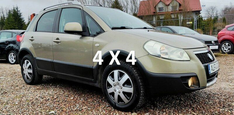 Beżowy (metalik) Używany 2007 Fiat Sedici SUV | 16 900 zł (Uczciwa cena) - Obraz 1/4