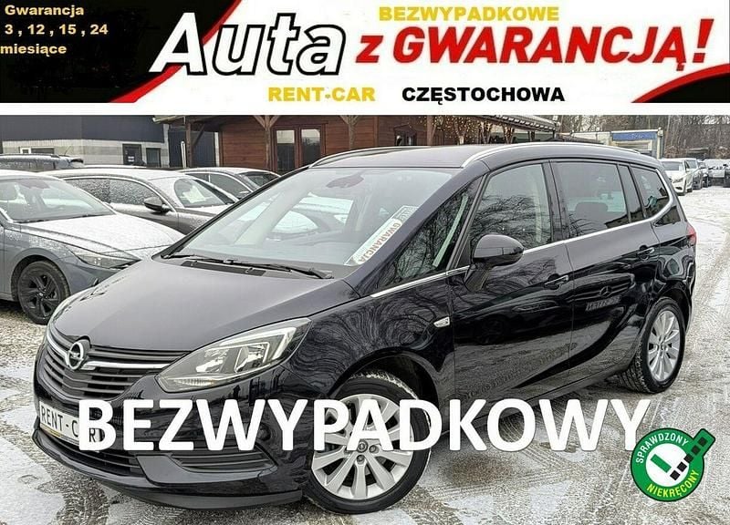 Używany Opel Zafira 130 KM (95 kW) 2018 Niebieski ciemny (metalik) Minivan