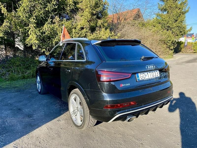 Używany Audi RS Q3 333 KM (244 kW) 2014 Czarny (metalik) SUV