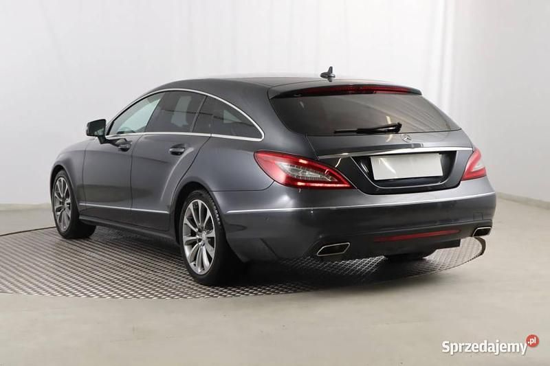 Używany Mercedes CLS250 2015 Szary Kombi