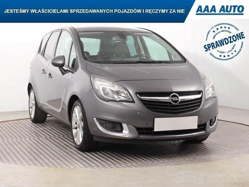 Używany Opel Meriva 2015 Szary Minivan