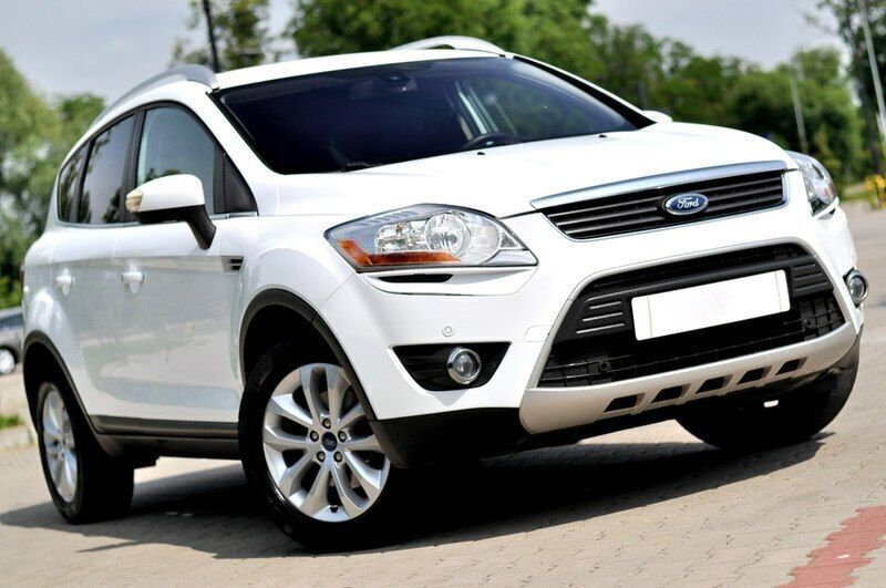 Biały (metalik, perła) Używany 2011 Ford Kuga SUV | 32 900 zł (Dobra cena) - Obraz 1/4